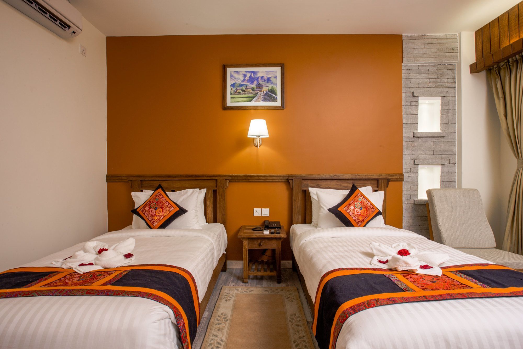 Pokhara Batika Hotel Bagian luar foto